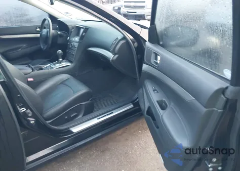 2015 Infiniti Q40 from USA, damaged, VIN JN1CV6AP2FM501778